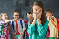 Nechutné doučovanie v Topoľčanoch: Učiteľ prezradil školáčke tajný trik na zväčšenie pŕs