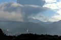 Vybuchla japonská sopka Šinmoedake: Dym a popol chrlila až do výšky 2,6 km