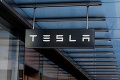 Tesla žaluje bývalého zamestnanca: Vyzradil citlivé údaje americkej fimy