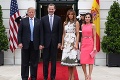 Španielsky kráľovský pár navštívil Biely dom: Všetci sa pozerali len na prvé dámy