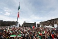 Fanúšikovia vo vytržení! Mexico City zaplavili tisícky oslavujúcich ľudí