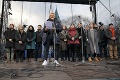 Vojna hercov pre protesty v bratislavských uliciach: Kolegovia naložili Marekovi Ťapákovi!
