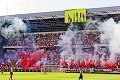 Chuligáni na slovenských štadiónoch ohrozujú seba i hráčov: Petardy pašujú aj v intímnych miestach!
