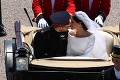 Zverejnili oficiálne svadobné fotky Harryho a Meghan: Nevesta v obkľúčení detí