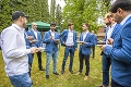 Slovenskí hokejisti navštívili ambasádora v Kodani: Takýto jedálniček im pripravil na hostinu
