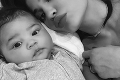 Kylie Jenner zverejnila selfie s dcérkou: Vyzerá ako bábika!