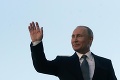 Putin sa na inauguráciu priviezol v obrovskej limuzíne: Nová ruská mašina stála miliardy!