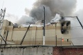 Požiar v obchodnom centre zabil 64 ľudí: Nezvestných je minimálne 38 ďalších, pravdepodobne sú mŕtvi