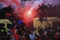 Peklo pred semifinále Liverpoolu s AS Rím: Jeden z domácich fanúšikov bojuje v nemocnici o život!