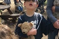 Malý autista stratil medvedíka: Jeho otec požiadal o pomoc na Twitteri a stalo sa niečo úžasné