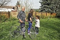 Na dôchodcu s deťmi sa počas bicyklovania vyrútil podnapitý muž: Ivan si myslel, že prišiel jeho koniec!