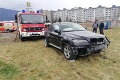 Luxusné BMW vrazilo do fabriky v Ružomberku: Zo slov krajčírky Jany vám naskočia zimomriavky!