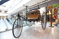 V bratislavskom obchodnom centre je unikátna výstava: Trhákom je retro auto prezidenta Masaryka!