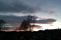 Počas Štedrého dňa zbadala Miška na oblohe vo Vrbovom záhadný obraz: Vidíte to na FOTKE aj vy?!