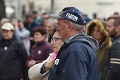 Arcibiskup Bezák na proteste v Trnave: Len čo vyslovil tie slová, dav ľudí začal vo veľkom tlieskať