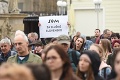 Arcibiskup Bezák na proteste v Trnave: Len čo vyslovil tie slová, dav ľudí začal vo veľkom tlieskať