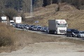 Zúfalá situácia medzi Ivachnovou a Ružomberkom: Na ceste sa tvoria obrovské kolóny
