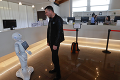 Taliansky hotel zamestnal prvého robota: Čo všetko Robby dokáže?