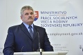 Opozícia žiada odvolanie ministra Richtera: Veľavravná reakcia vlády