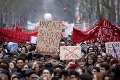 Francúzskom otriasli rozsiahle protivládne protesty a štrajky: Do ulíc vyšli desaťtisíce ľudí!