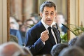 Sarkozyho manželka sa vyváža zadarmo: Zamestnanci Air France sa búria!