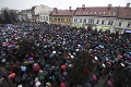 Slováci opäť ukázali Ficovi, že to nenechajú len tak: Koľko ľudí vyšlo do ulíc v jednotlivých mestách?