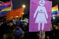 Vo Varšave demonštrovali ženy: Výročný pochod bol zameraný na zákon proti potratom