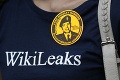 Zomrel haker, ktorý odhalil informátora WikiLeaks: Najzávažnejší únik tajných dokumentov v dejinách USA!