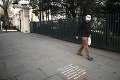 Na chodníku v Londýne sa objavil nápis zosmiešňujúci Putina: Uf, tak toto je drsné!