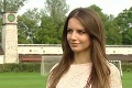 Poľsko zažíva futbalový ošiaľ: Diváci chodia na tribúny kvôli tejto sexi rozhodkyni