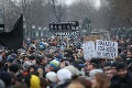 Pochod za Kuciaka a jeho snúbenicu zaplnil Bratislavu: Stovky ľudí pred Úradom vlády žiadali odstúpenie Fica