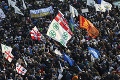 Taliani vyšli do ulíc: Pochodujú na protest proti fašizmu ale aj očkovaniu