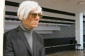 Návštevníci Warholovho múzea v Medzilaborciach si pri pohľade naňho pretrú oči: Veď vyzerá ako živý!