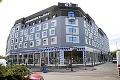 Drzosť známeho bratislavského hotela: Danube kvôli fasáde neskolaudovali, aj tak predáva izby turistom!