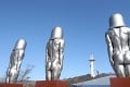Športovci narazili v Kórei na prazvláštny park: Tieto sochy sú vrchol čudnosti, a to ste ich nevideli celé!