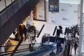 Policajt Lukáš sa v čase voľna prechádzal po nákupnom centre, zrazu sa všetko zvrtlo: Video ako z akčného filmu!