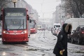 Ako je na tom doprava v Bratislavskom kraji po snežení? Hlavné mesto začalo so zimnou pohotovosťou