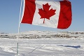 Kanadskí poslanci zmenili v štátnej hymne dve slová: Odporcovia TO odmietajú spievať!