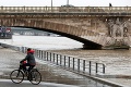 Mekku módy ohrozujú záplavy: Hladina Seiny v Paríži dramaticky stúpa!