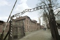 Prvá zahraničná cesta vo funkcii amerického viceprezidenta: Návšteva bývalého koncentračného tábora