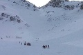 Lavína v Rakúsku strhla nórskeho lyžiara: Zázrak, že to skončilo takto!