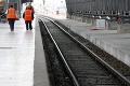 Nemeckí rušňovodiči osobných vlakov štrajkujú: Do práce sa vrátia až 10. mája