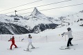 Kritická situácia v lyžiarskom stredisku Zermatt: Na tieto správy čakali uväznení turisti celé dni!