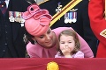 Princezná Charlotte nastúpila do škôlky, krátko pred odchodom ju Kate odfotila: Ten pohľad hovorí za všetko!