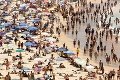 Austráliu sužujú extrémne horúčavy: Teploty sa šplhajú až 50 °C