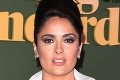 Chytila ju druhá puberta?! Salma Hayek predvádza balóny kade chodí, TOTO je už moc!