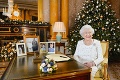 Profi fotografom ostali len oči pre plač: Najlepšiu fotku kráľovskej rodiny urobila žena z davu!