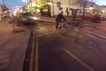 Obrovská odvaha! Slovák prenasledoval zlodeja bicykla: Sledujte záver akcie, ktorú nakrútil na kameru!