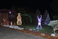 Keď deti zbadajú tento dom, kričia od radosti: Najgýčovejšia vianočná výzdoba na Slovensku?!