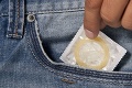 Kuriózny lup v Trenčianskom kraji: Mária obvinili z krádeže 23 kondómov